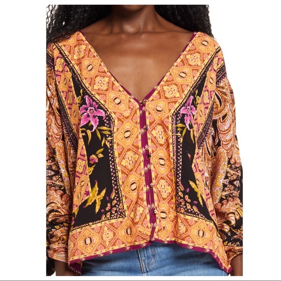 FREE PEOPLE BOHO FLOWY TOP PULLOVER BOHEMIAN PRINT V-NECK BLOUSE A3C - Picture 8 of 16
